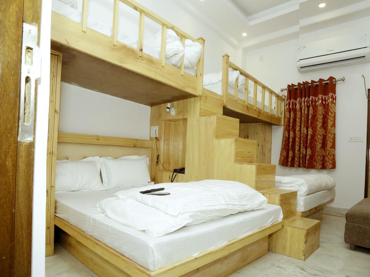 The Gold Inn - Paharganj New Delhi Exterior photo