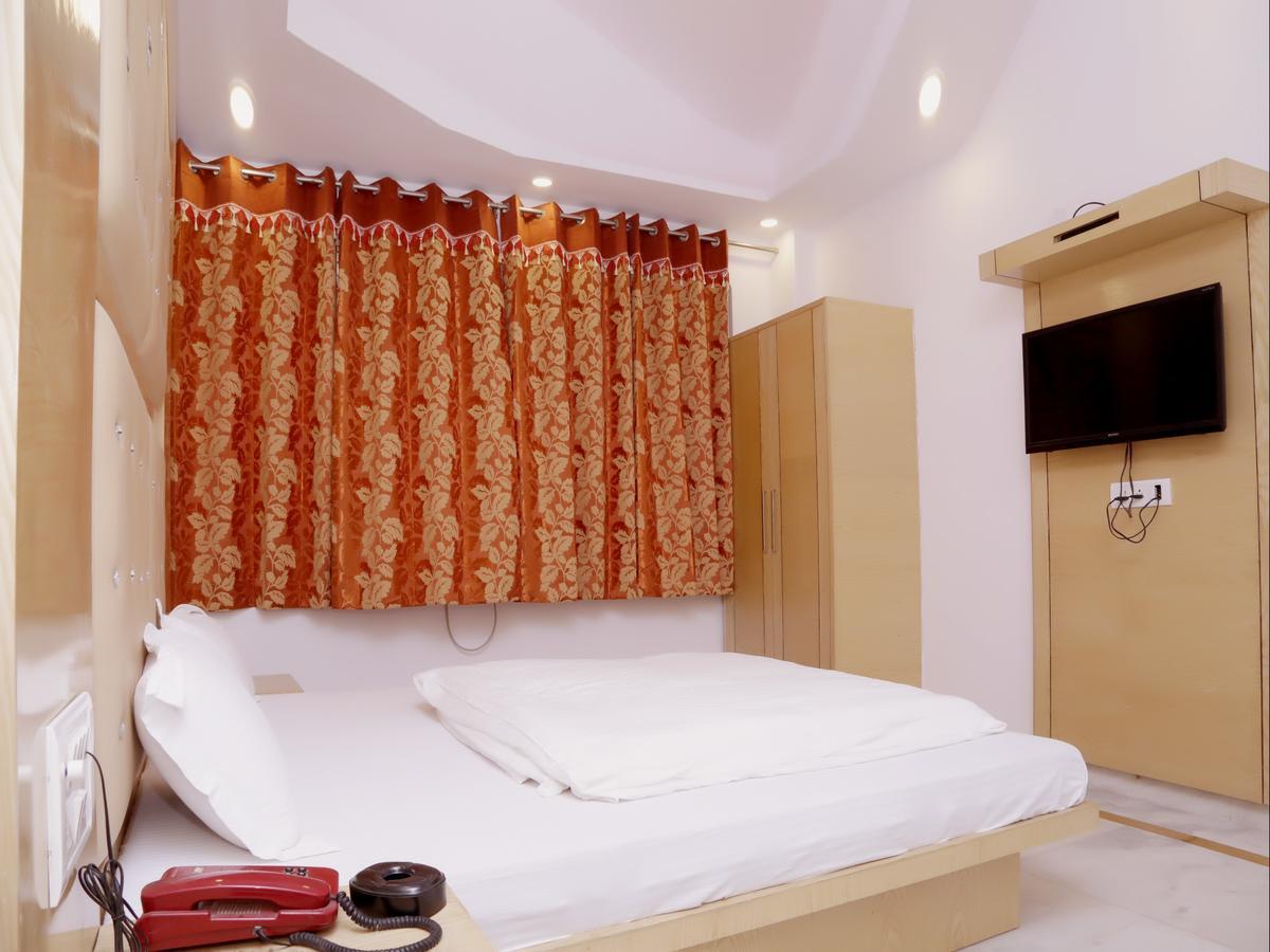 The Gold Inn - Paharganj New Delhi Exterior photo