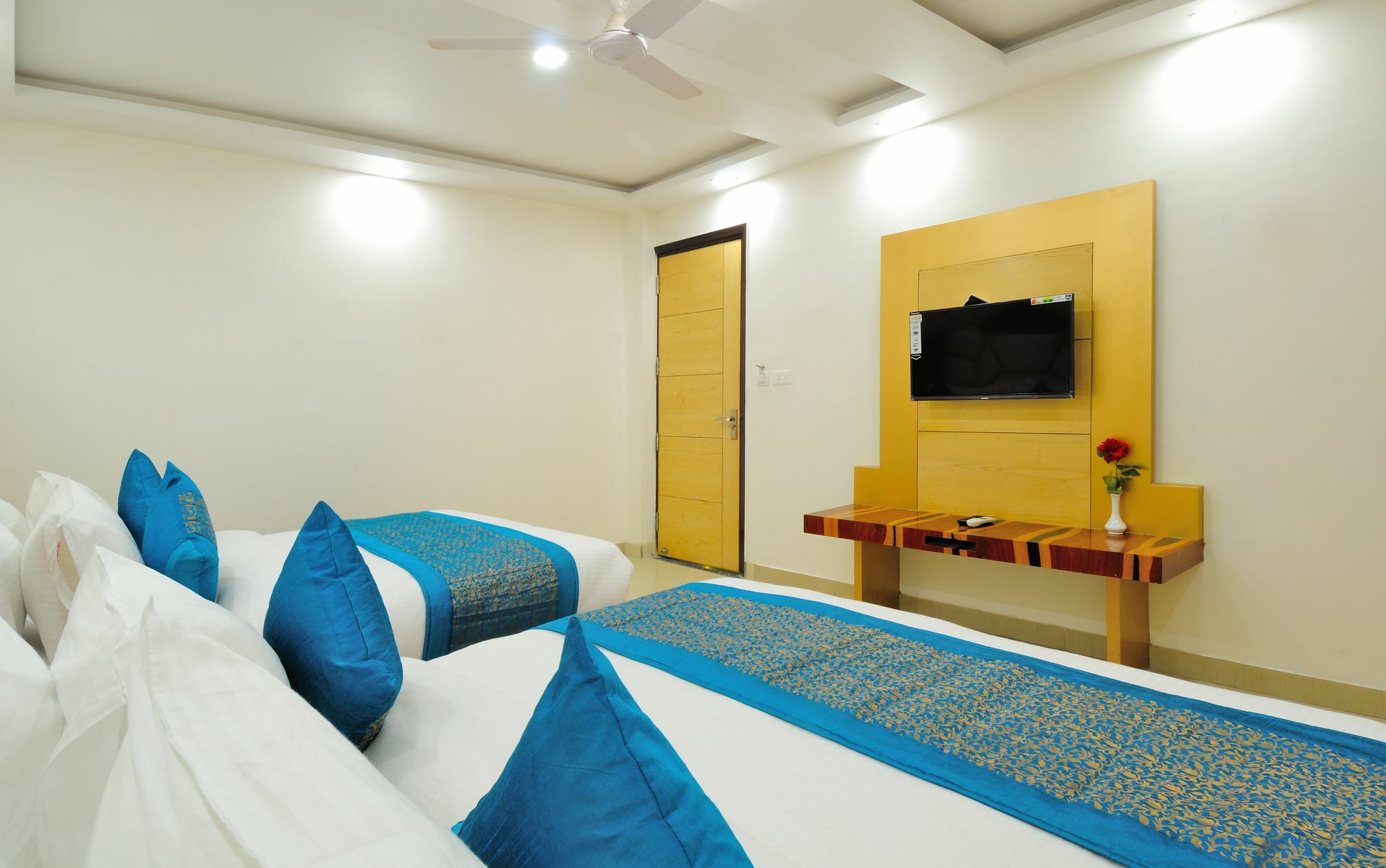 The Gold Inn - Paharganj New Delhi Exterior photo